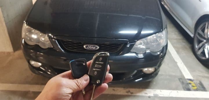 ford ba balcon 2003 remote key image