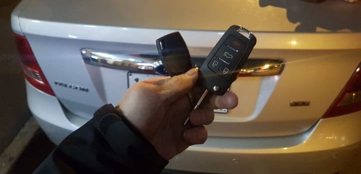 ford falcon 2012 remote key image