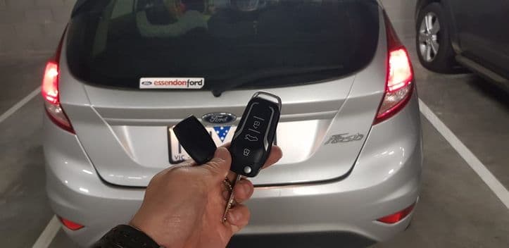 ford fiesta 2014 remote key image