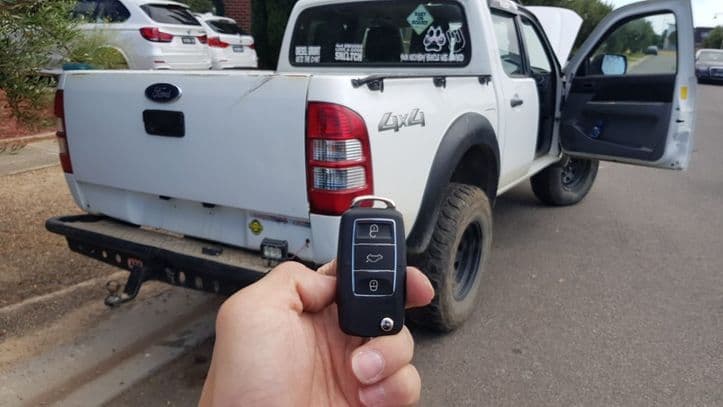 ford ranger 2011 remote key image
