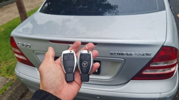 mercedes c180 2008 remote key image