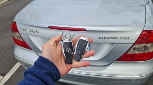 mercedes clk200 2010 remote key image