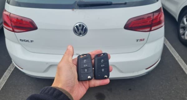 vw golf 2015 remote key image